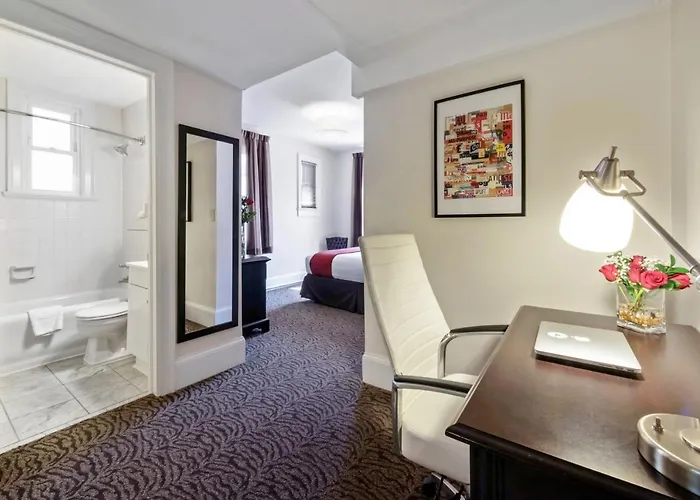 Artmore Hotel
