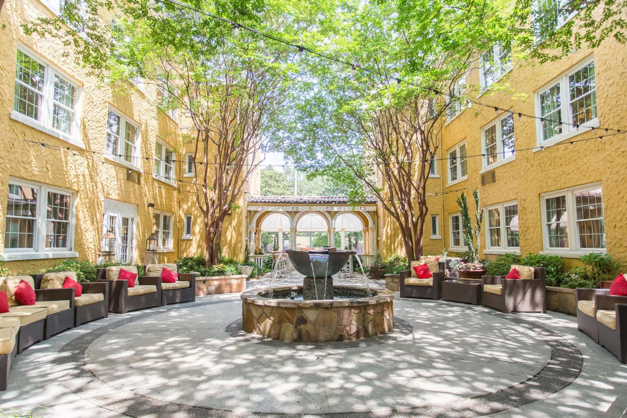 Artmore Atlanta