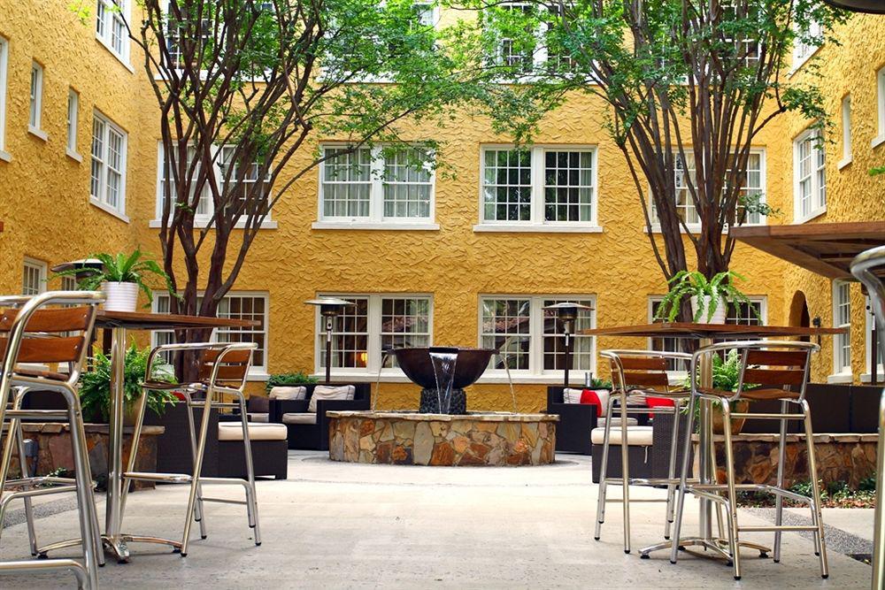 Artmore Hotel